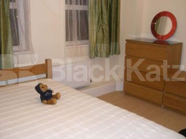 			UNDER OFFER, 4 Bedroom, 1 bath, 1 reception House			 Northwold Road, Clapton